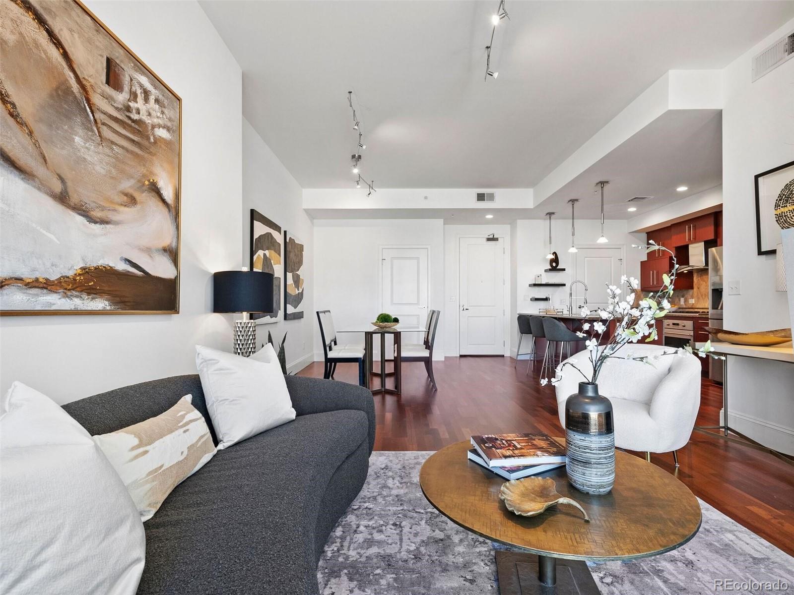 2001 Lincoln Street Unit: 1413