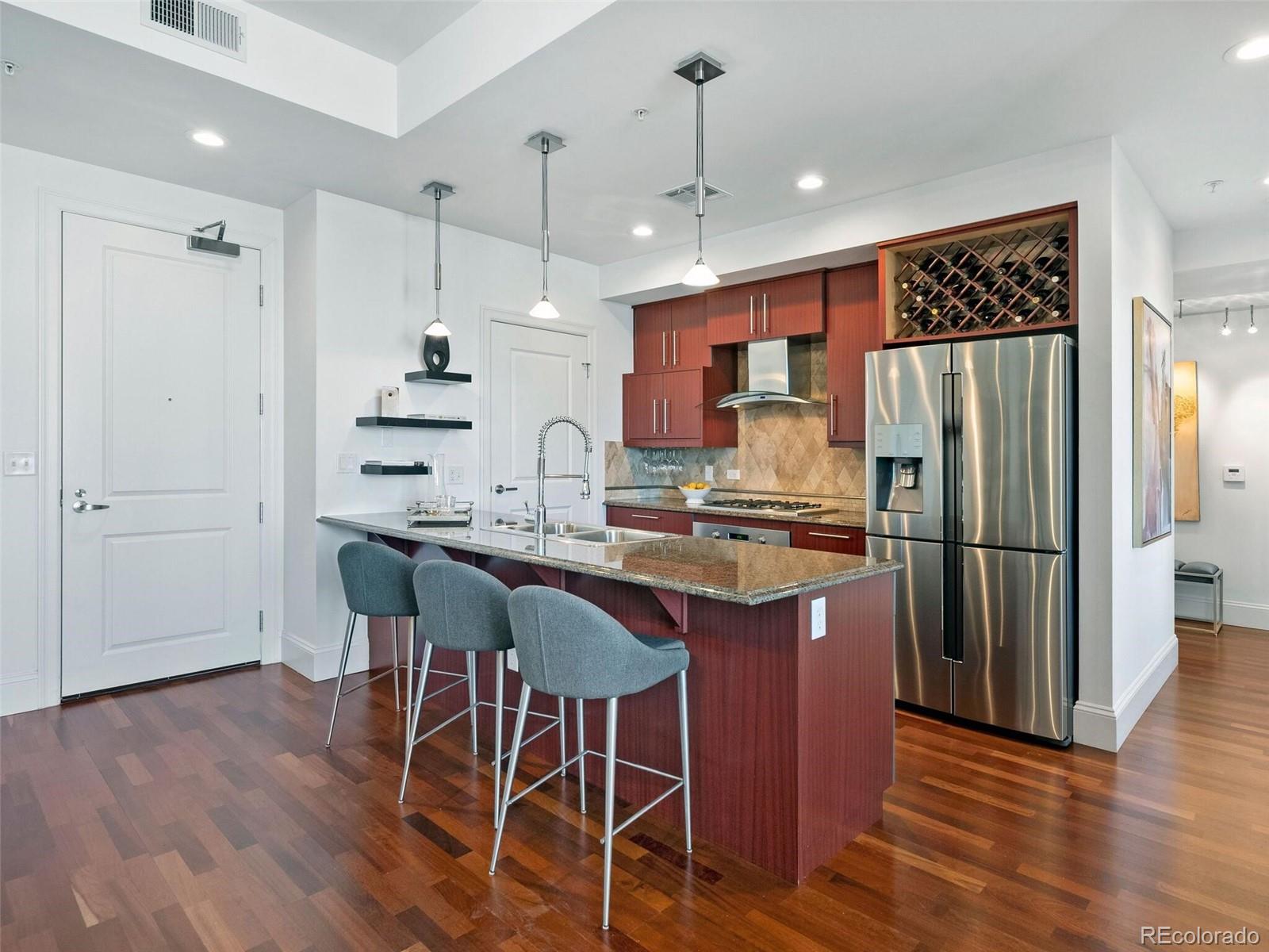 2001 Lincoln Street Unit: 1413