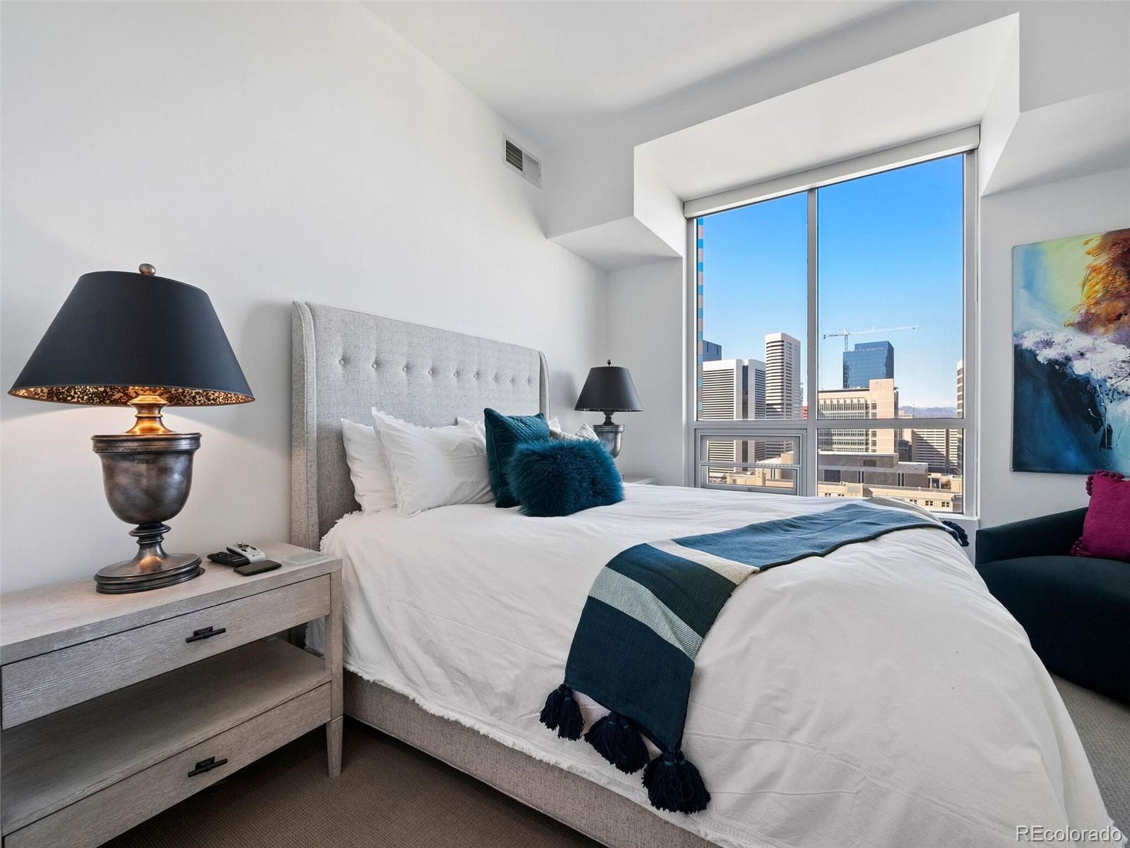 2001 Lincoln Street Unit: 1413