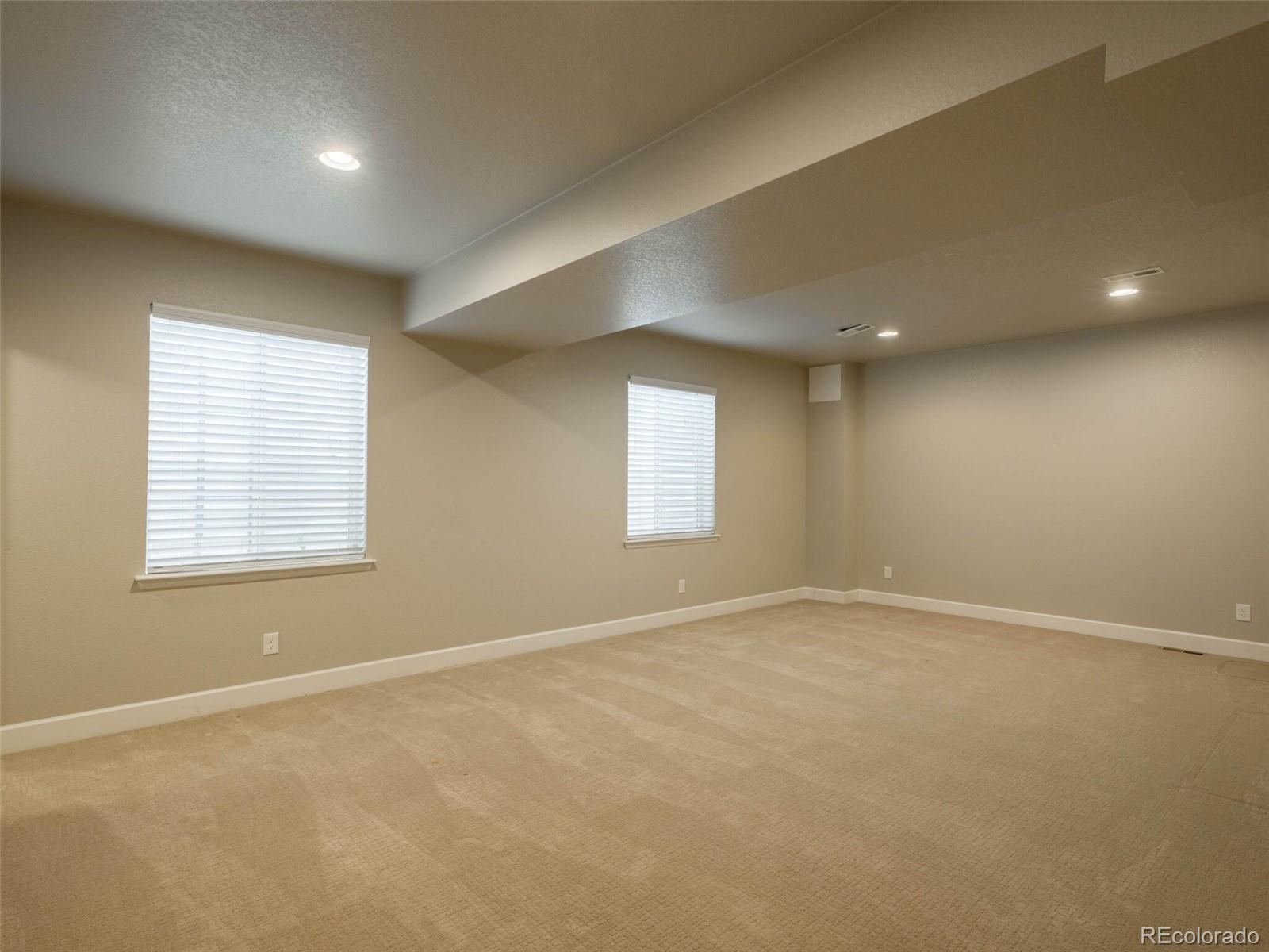 16050 Oakland Court