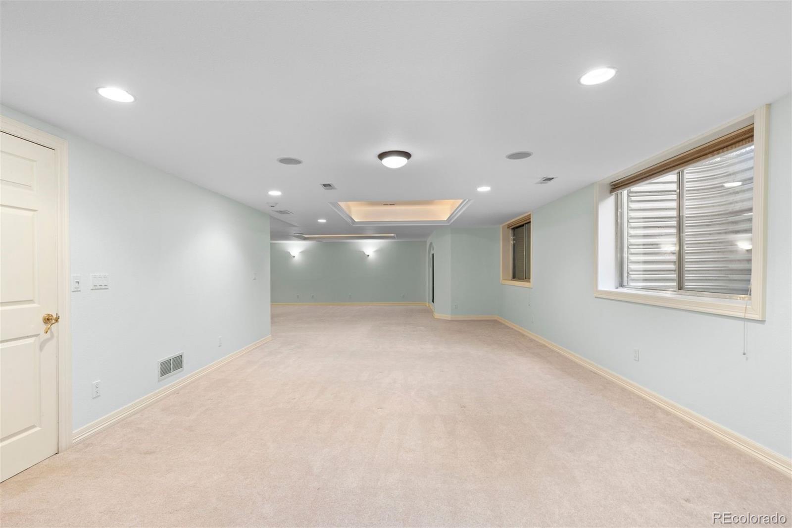 2450 E Alameda Avenue Unit: 4