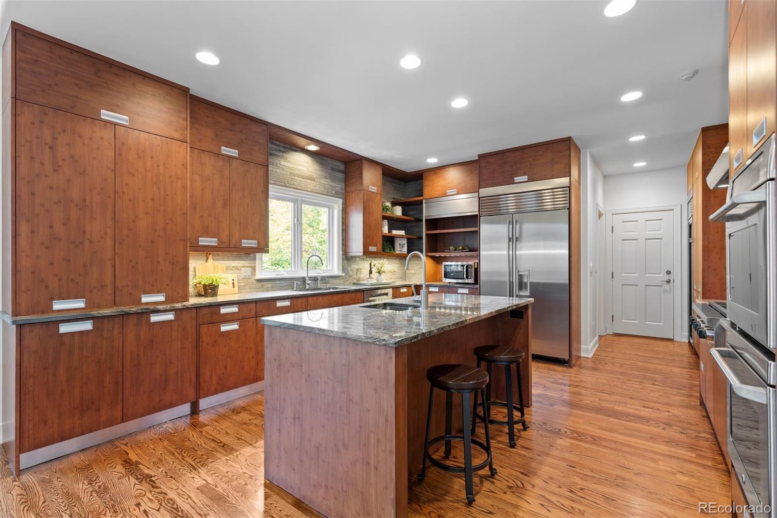 2450 E Alameda Avenue Unit: 4