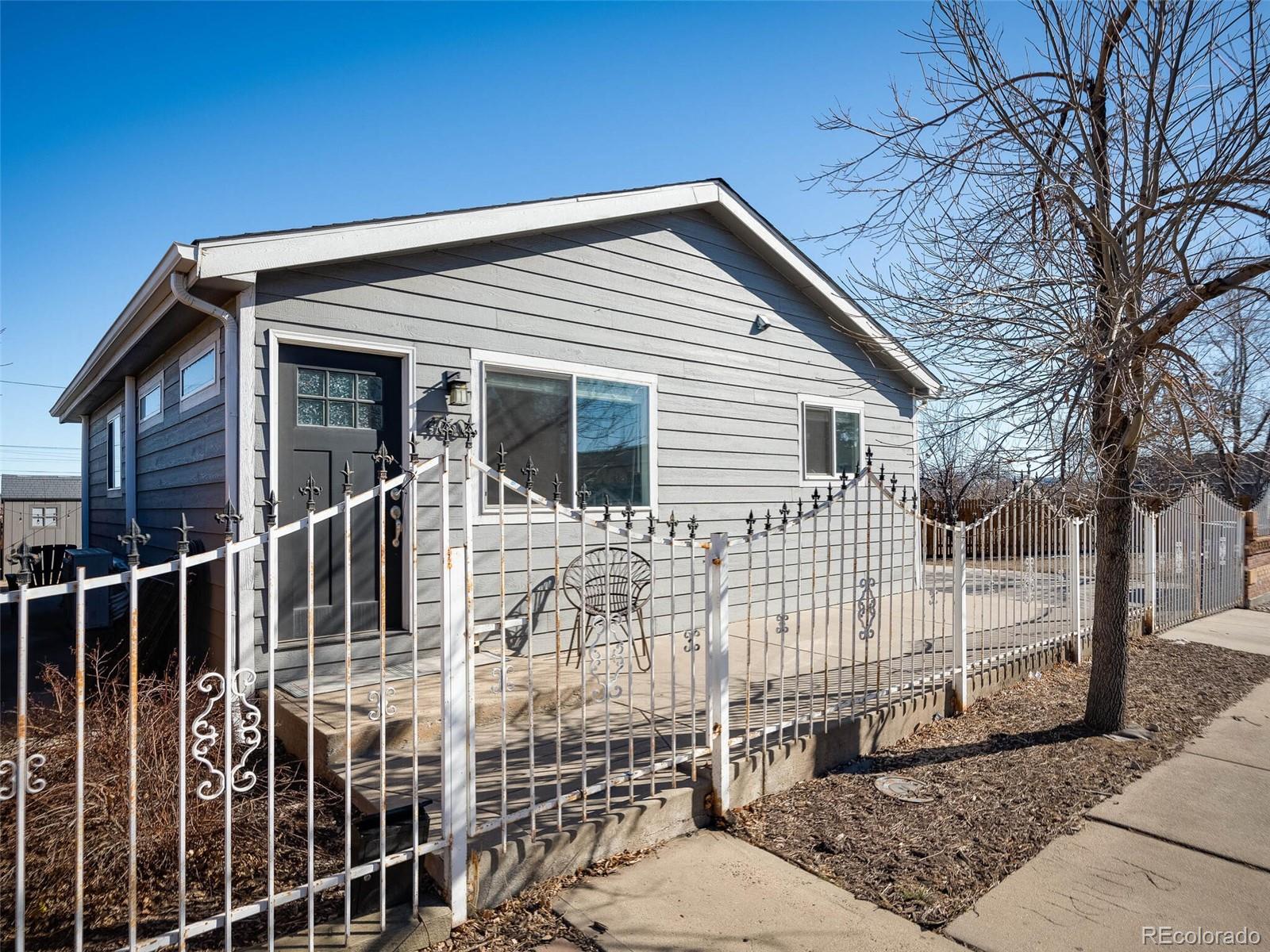 4760 Broadway