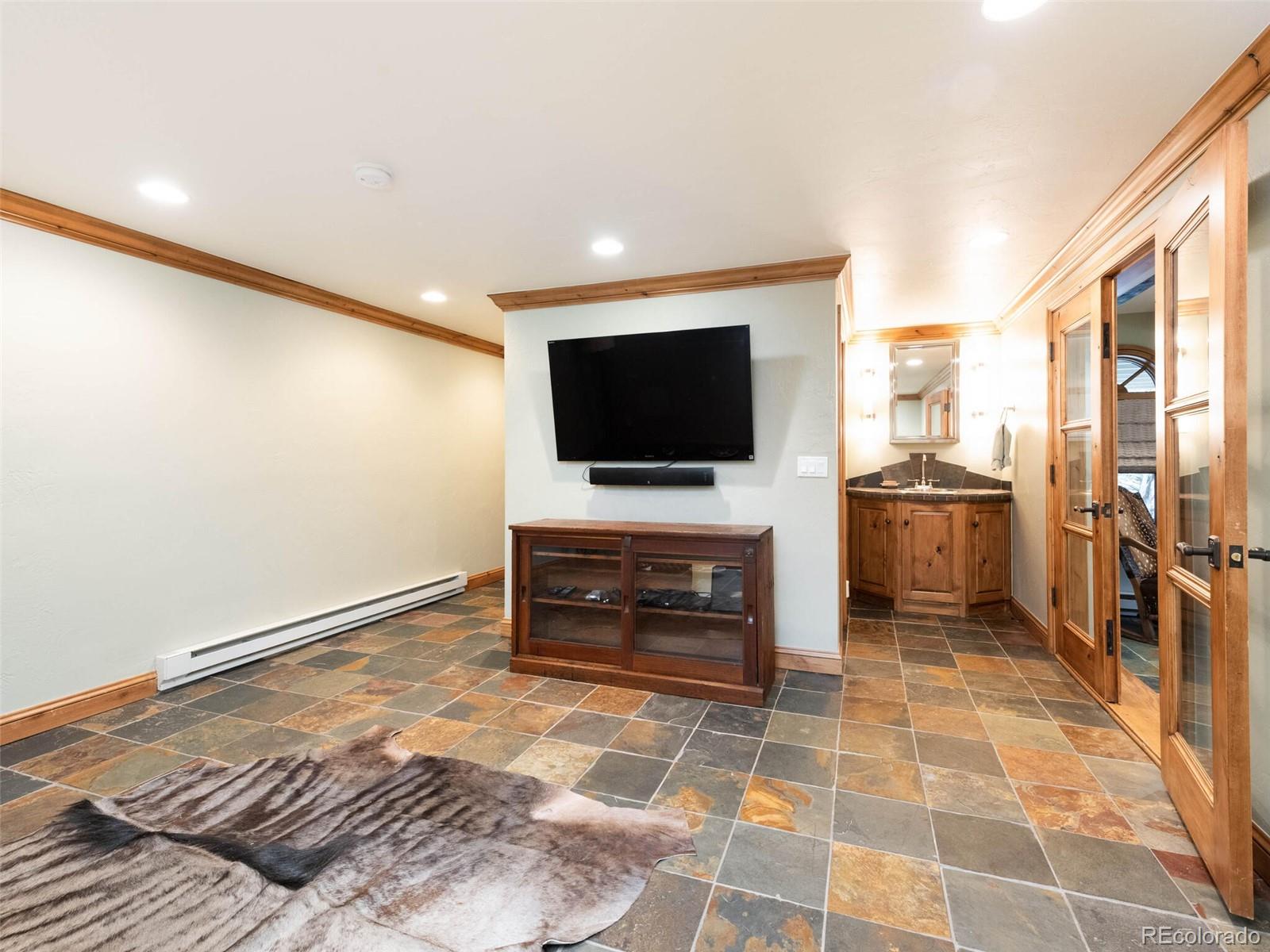30982 Clubhouse Lane