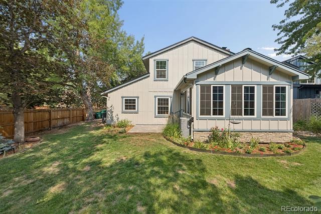 10347 King Court
