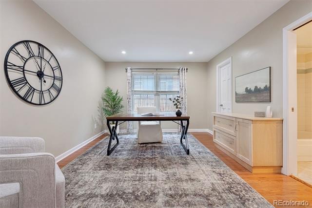 10347 King Court