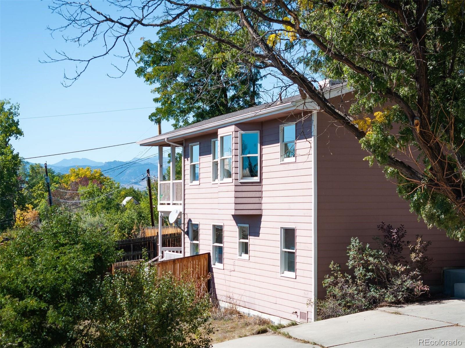 6767 Iris Street