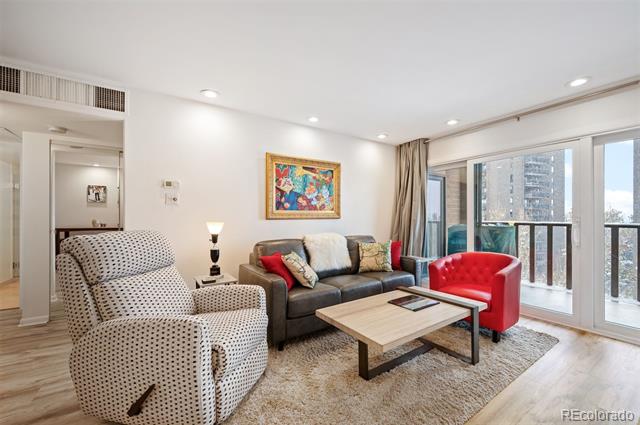 400 S Lafayette Street Unit: 806