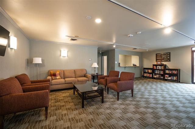 400 S Lafayette Street Unit: 806