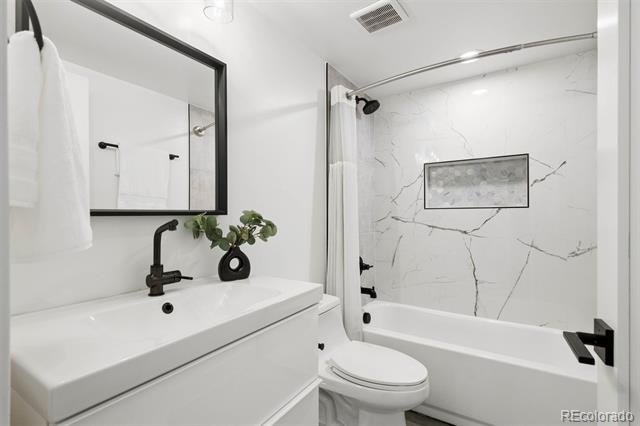 4251 Navajo Street