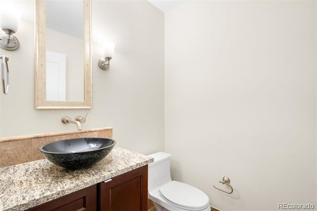 5455 Landmark Place Unit: 409