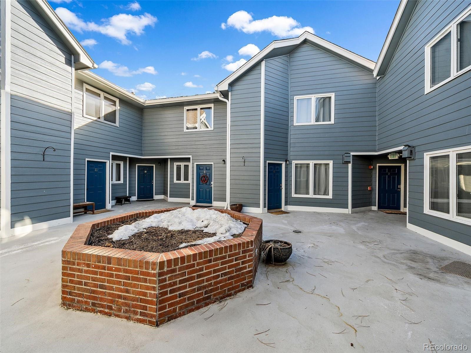 1320 S Monaco Parkway Unit: 7