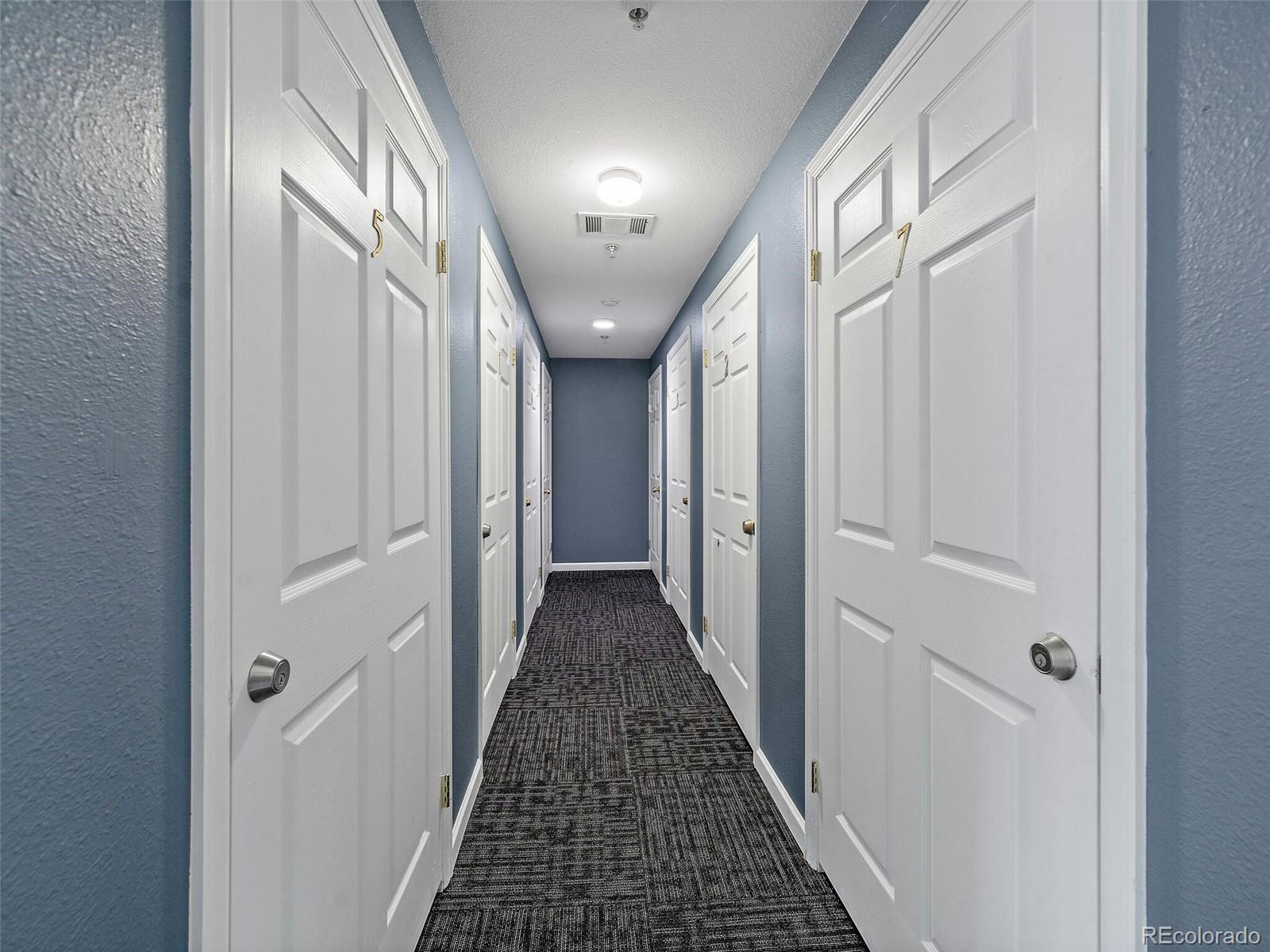 1320 S Monaco Parkway Unit: 7