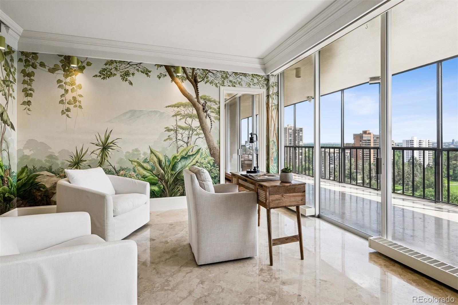 1201 N Williams Street Unit: 17A