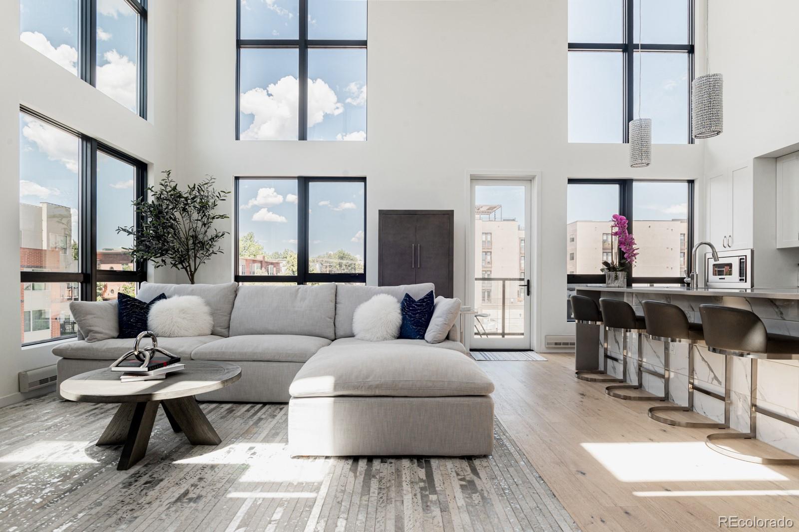 1735 Central Street Unit: 501