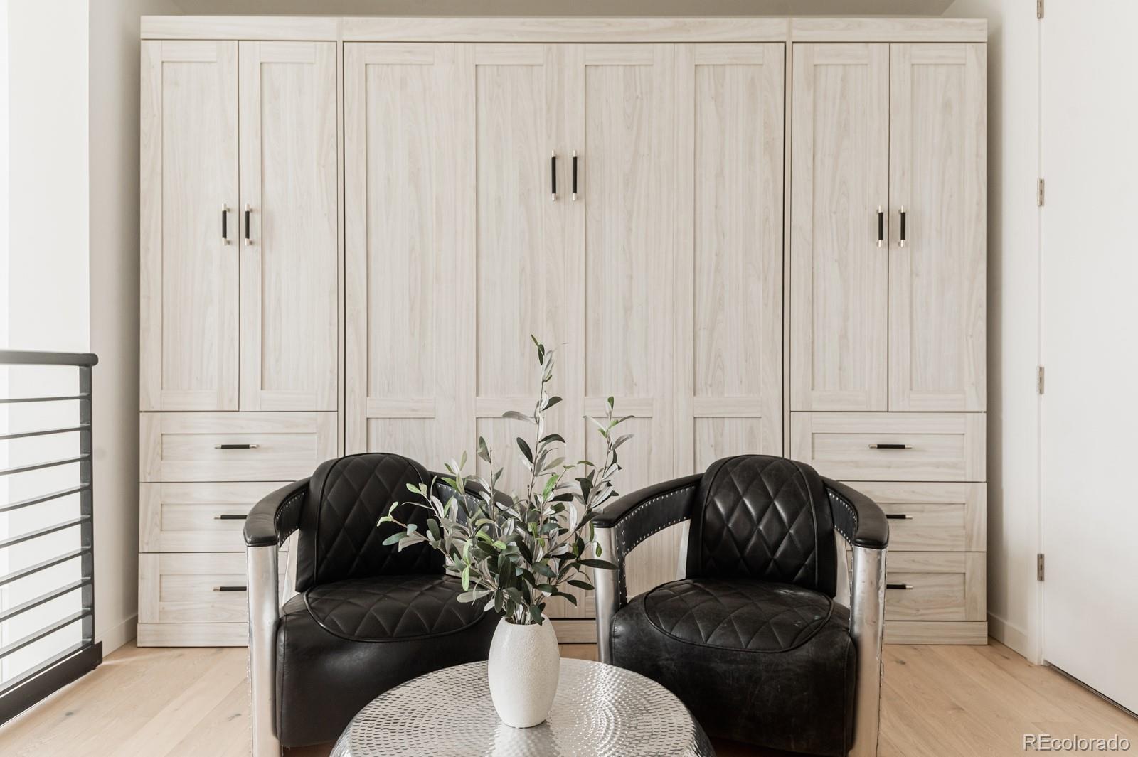 1735 Central Street Unit: 501