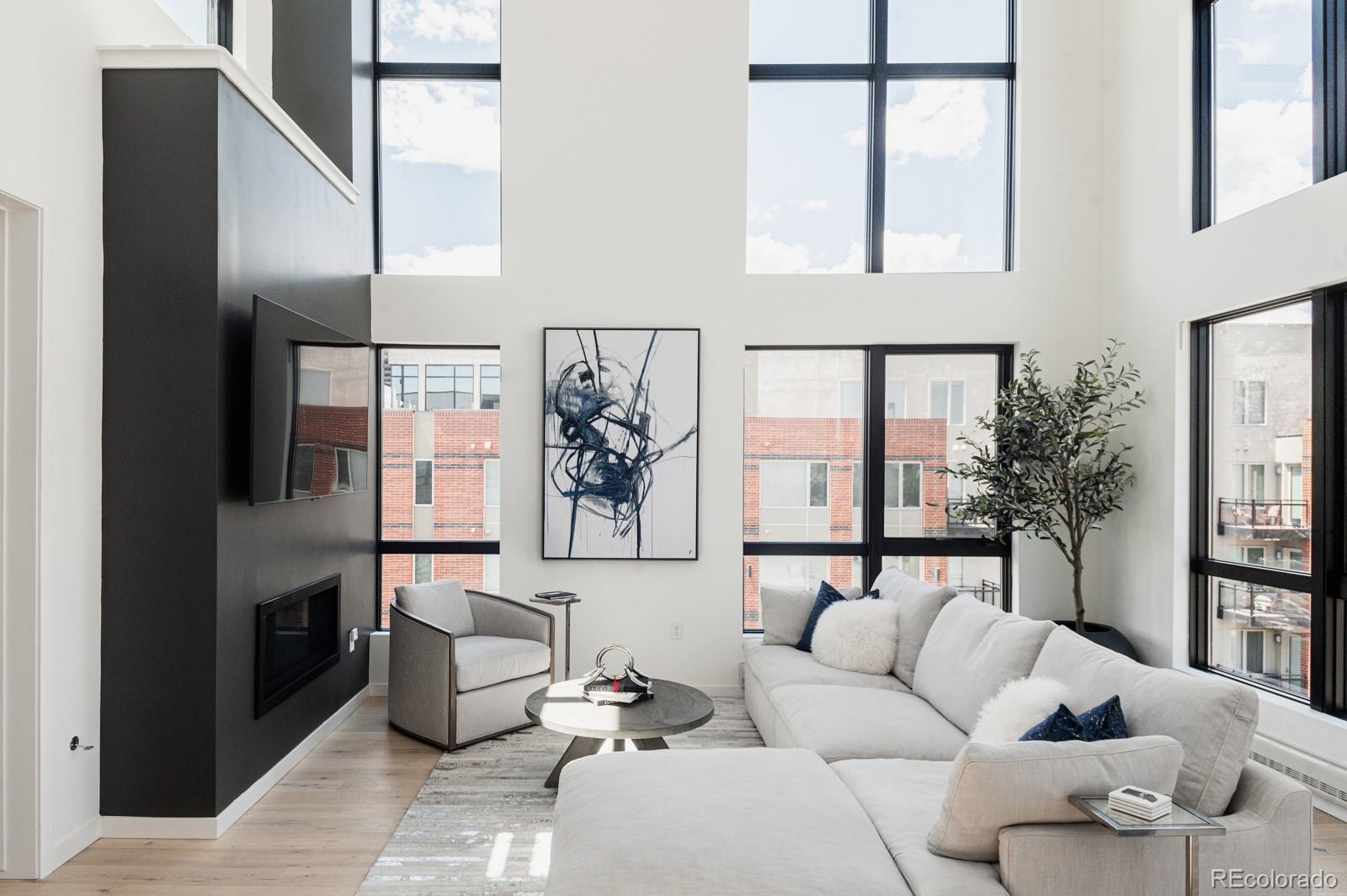 1735 Central Street Unit: 501