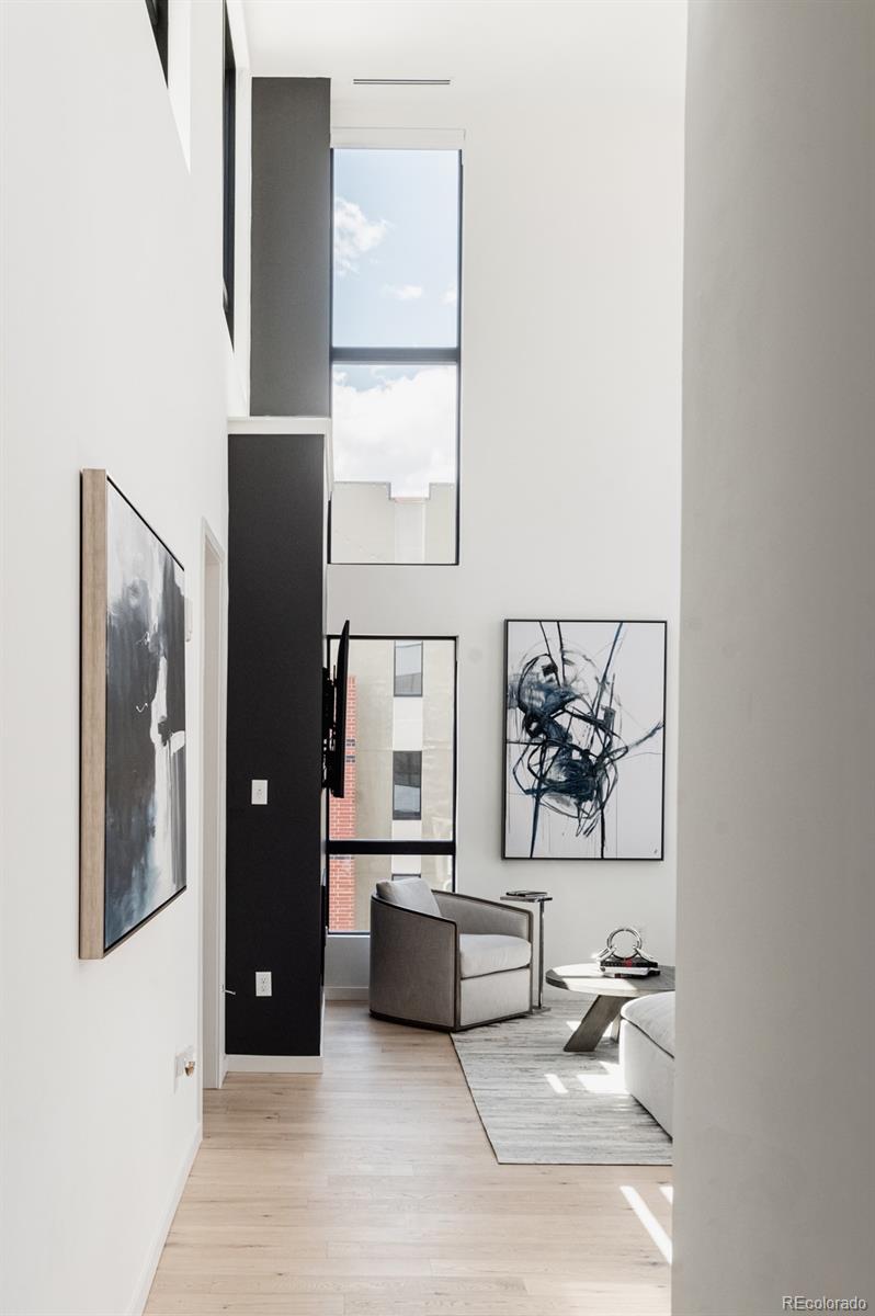 1735 Central Street Unit: 501