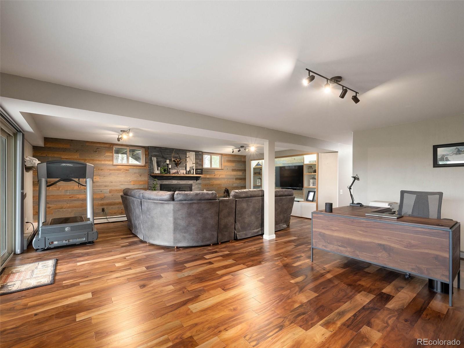 9488 N Surrey Drive