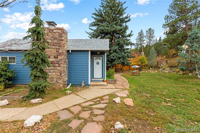 26095 Columbine Trail