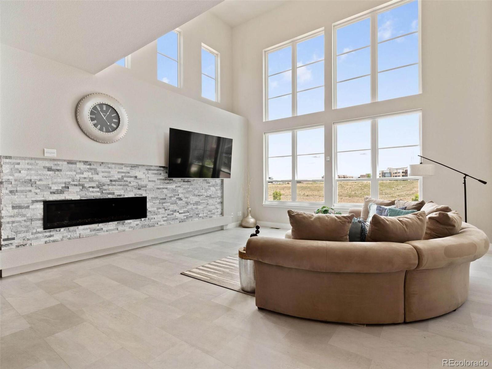 10165 Bellwether Lane