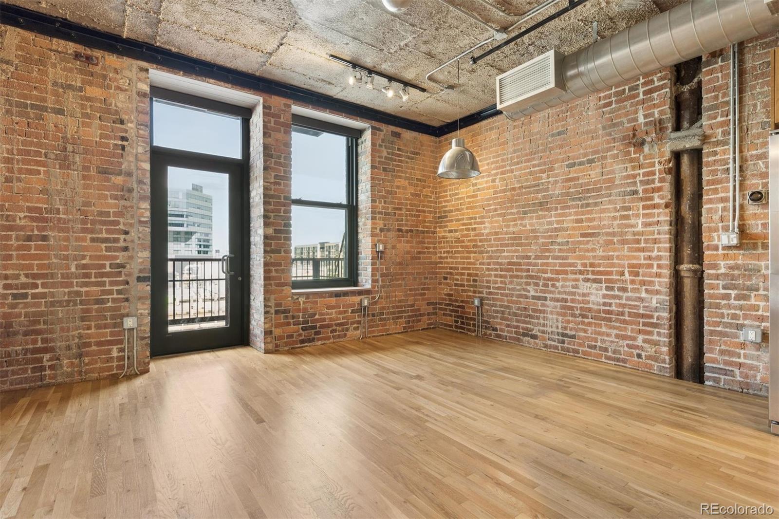1801 Wynkoop Street Unit: 302