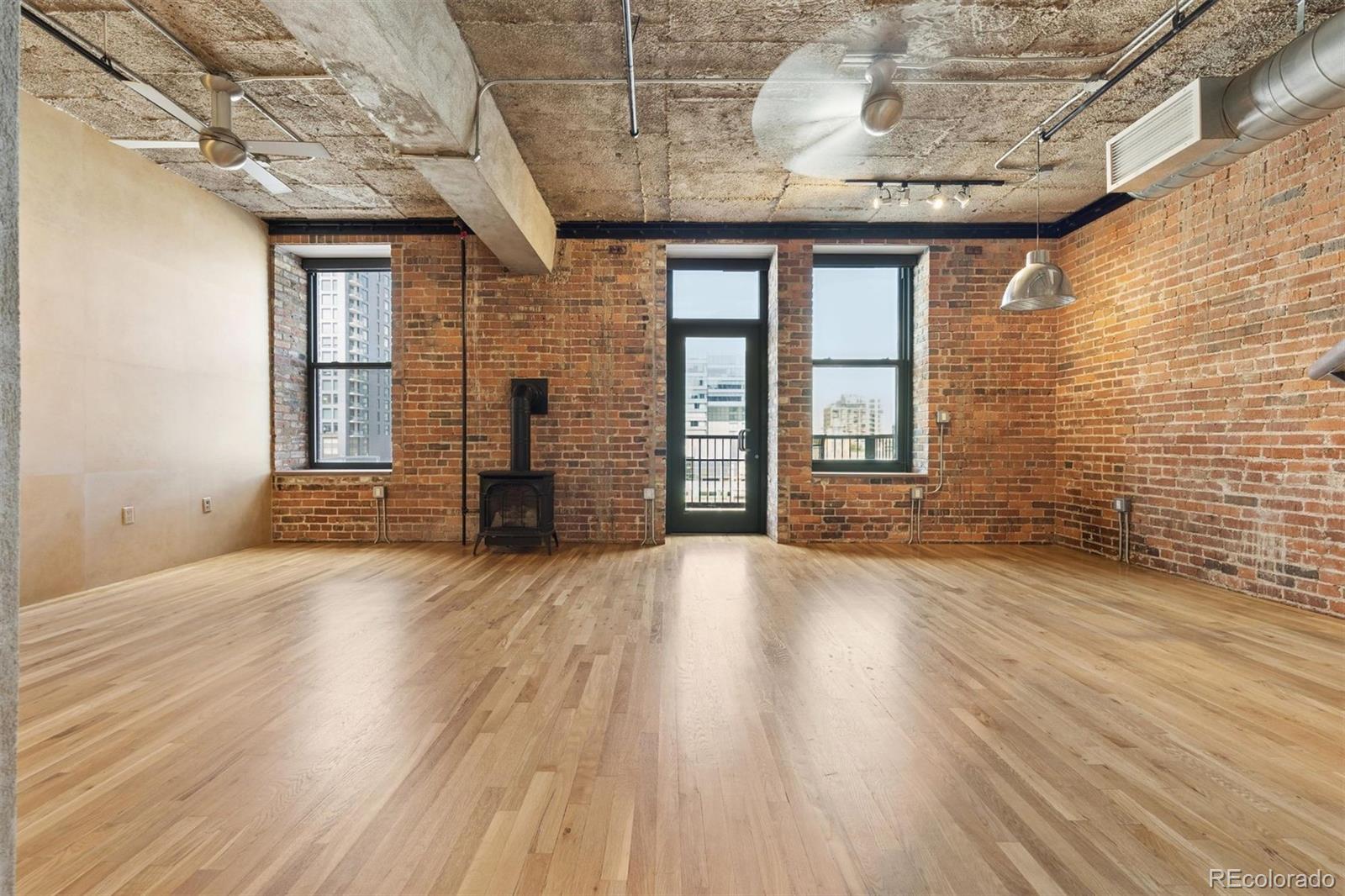 1801 Wynkoop Street Unit: 302