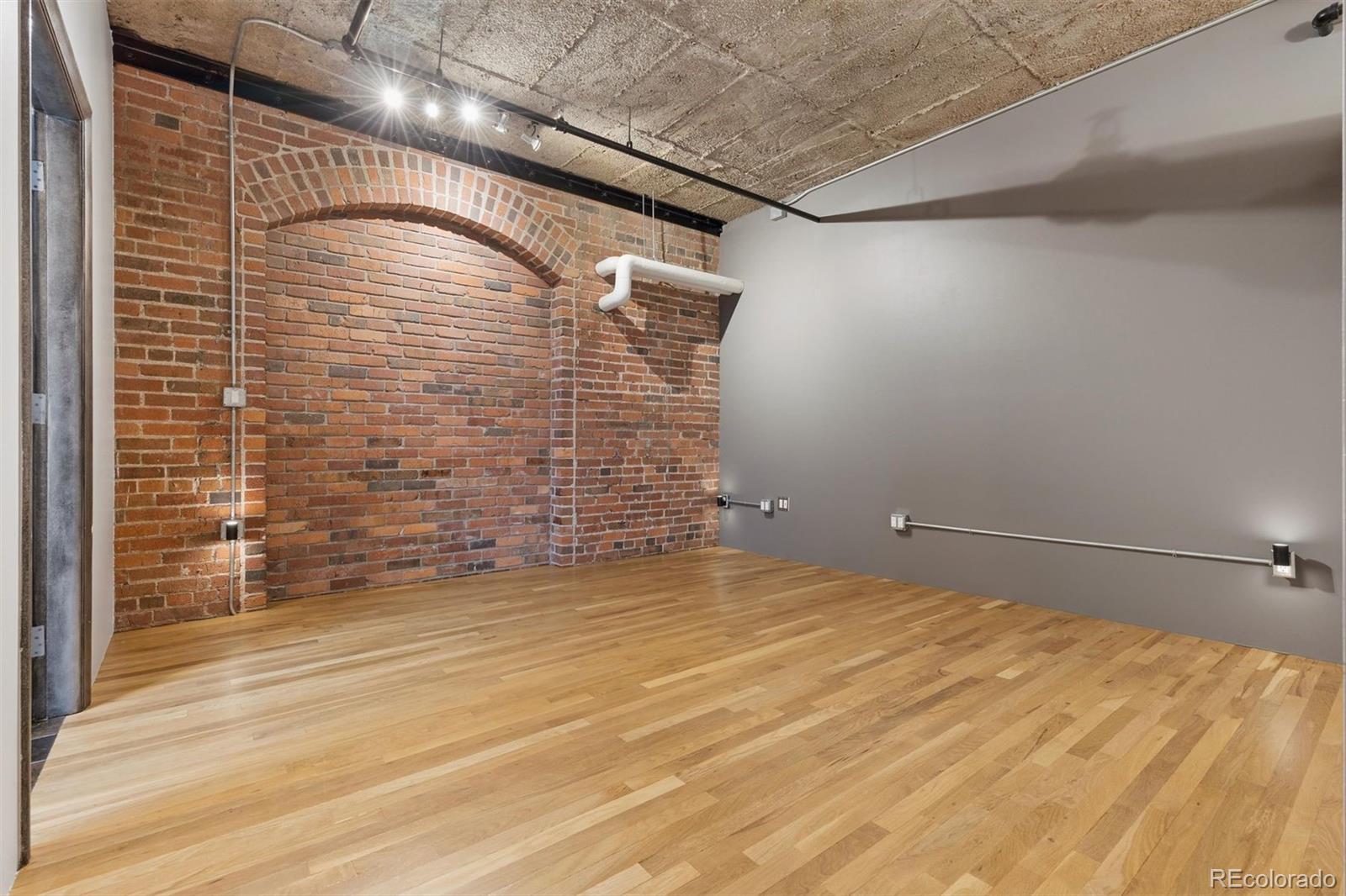 1801 Wynkoop Street Unit: 302
