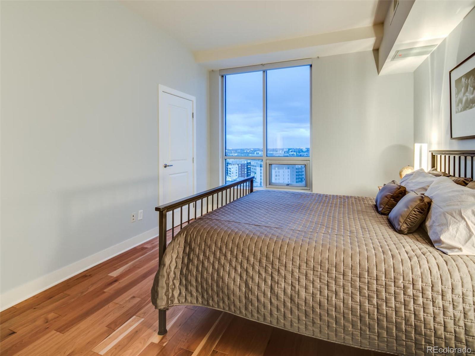 2001 Lincoln Street Unit: 1924
