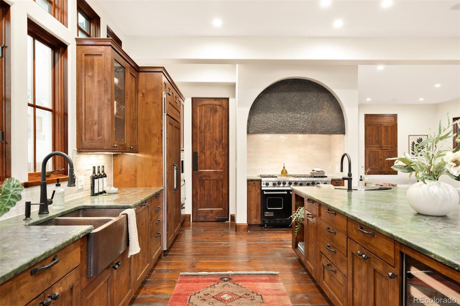 2435 S Milwaukee Street