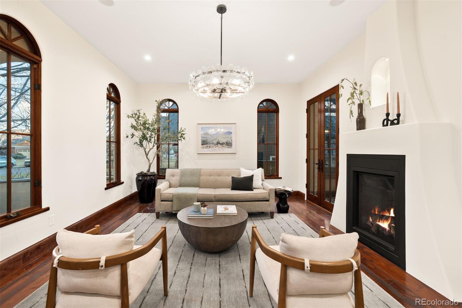 2435 S Milwaukee Street