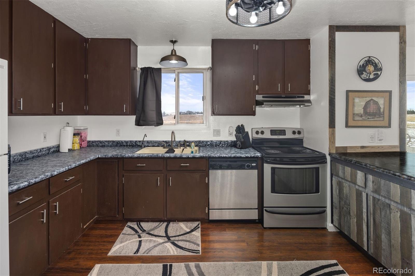 1226 S Musk Ox Drive