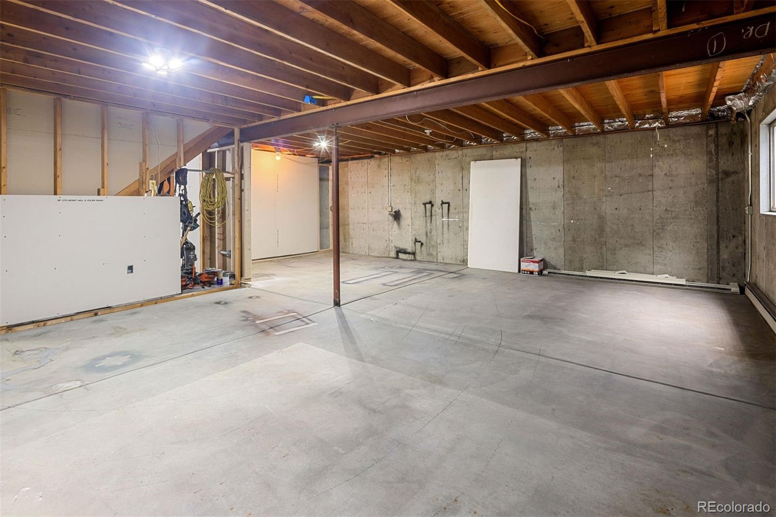 1226 S Musk Ox Drive