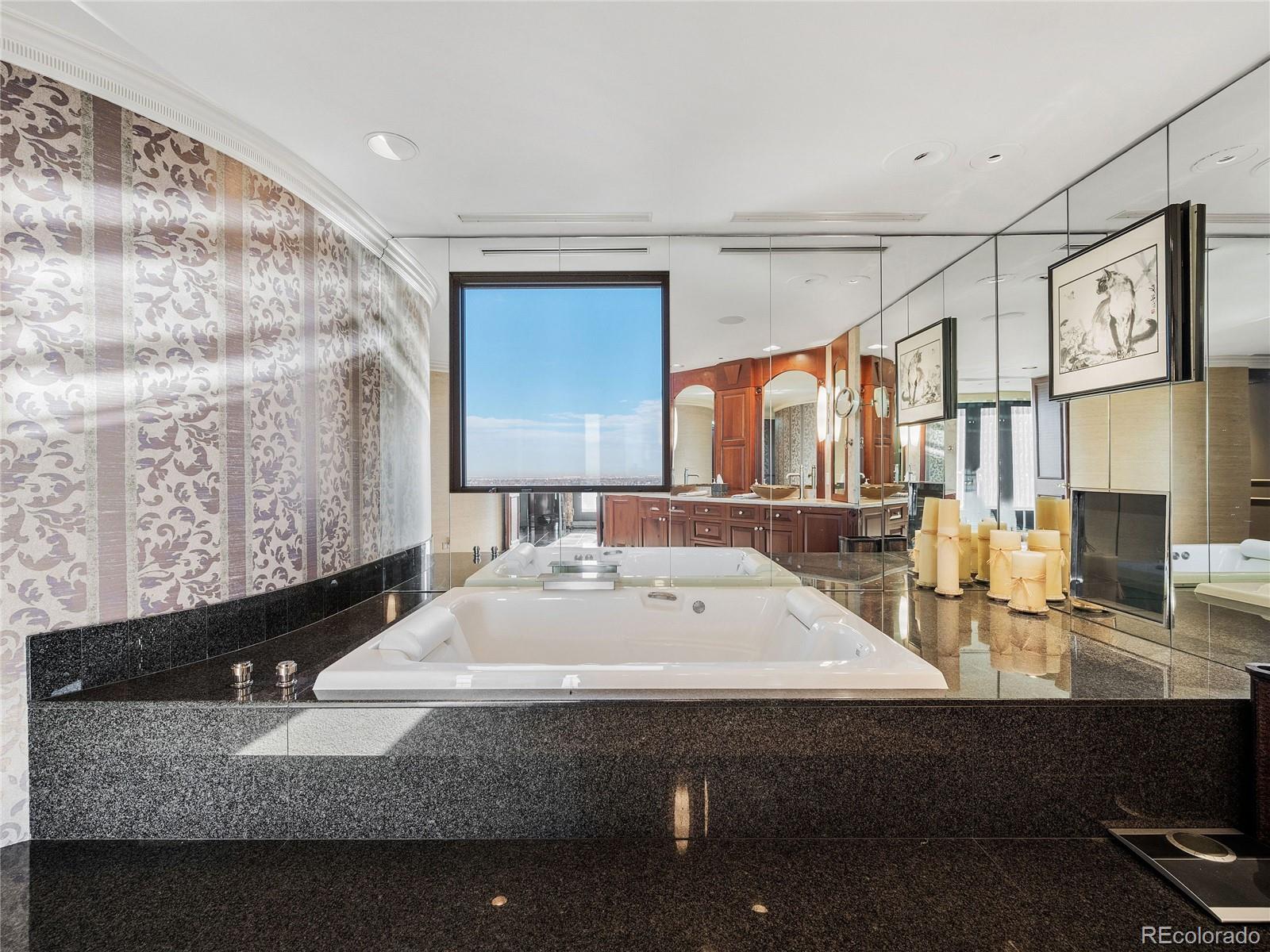 1299 N Gilpin Street Unit: 18