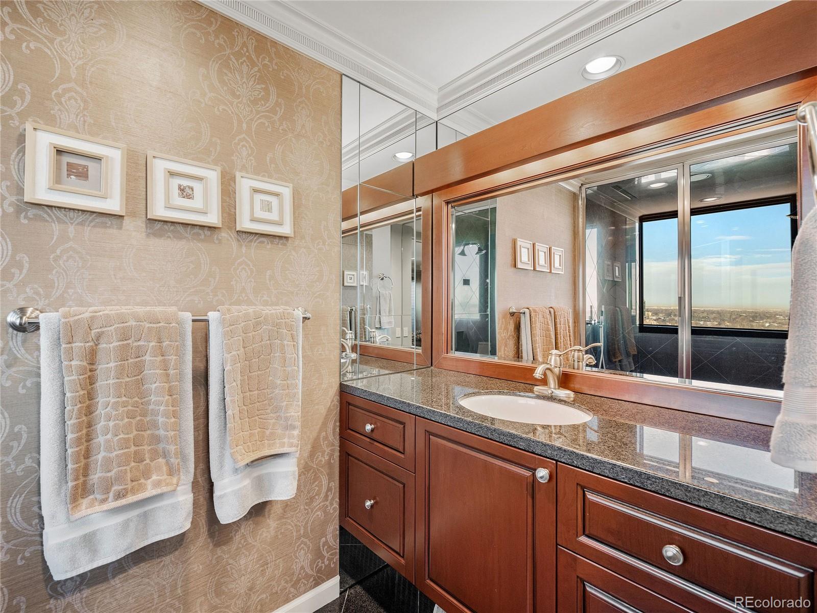 1299 N Gilpin Street Unit: 18