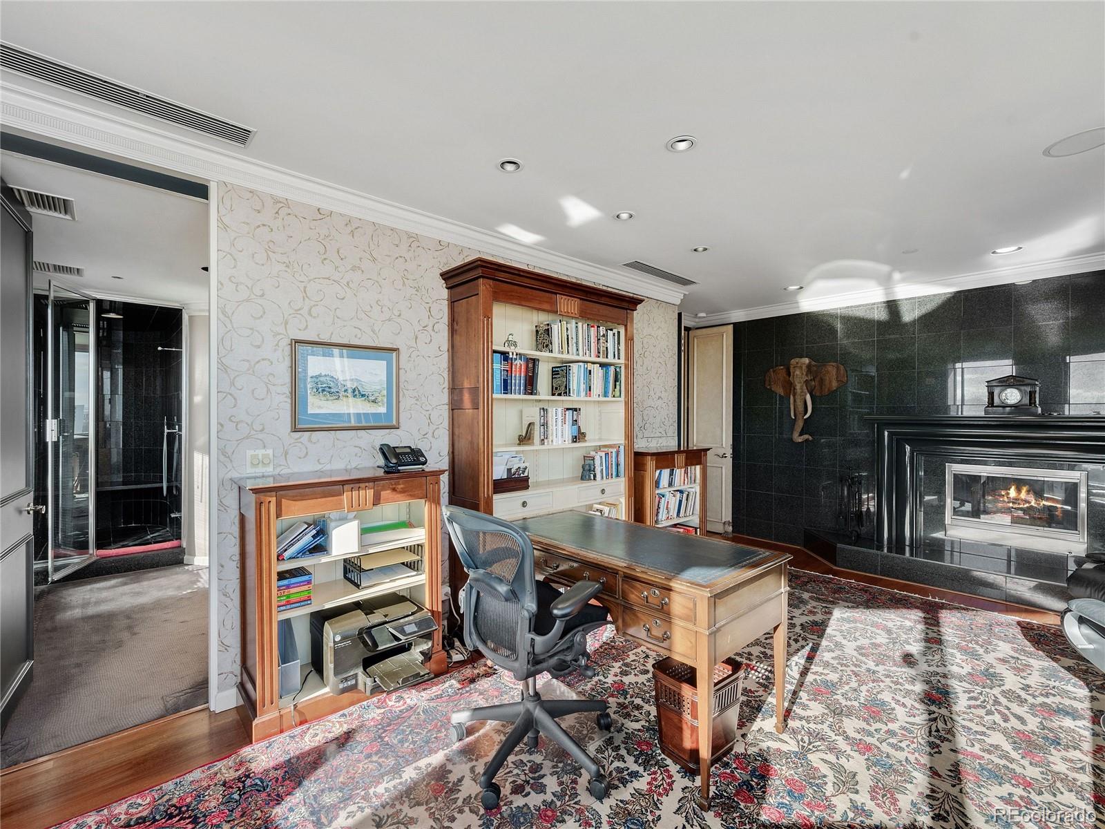 1299 N Gilpin Street Unit: 18