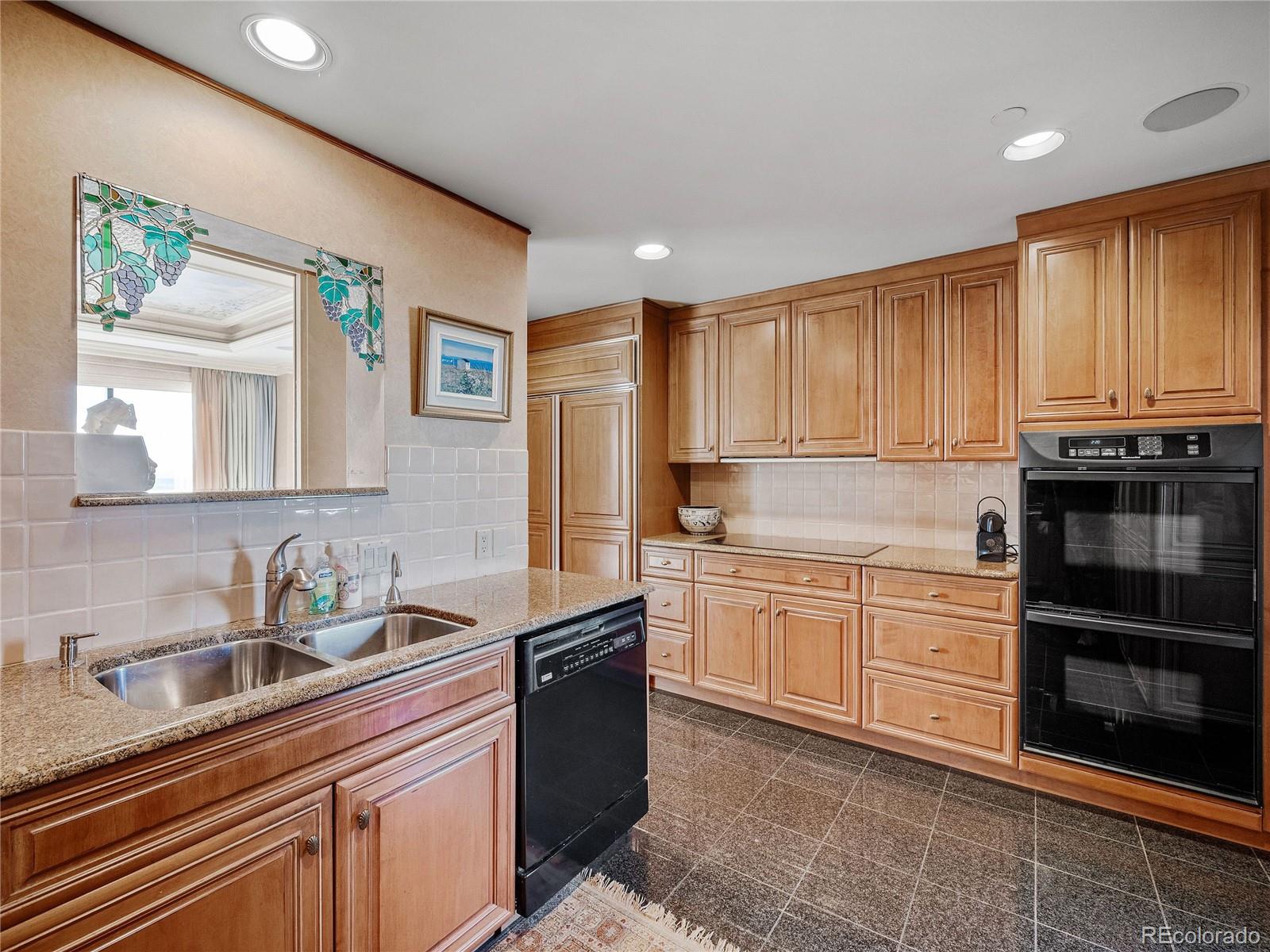 1299 N Gilpin Street Unit: 18