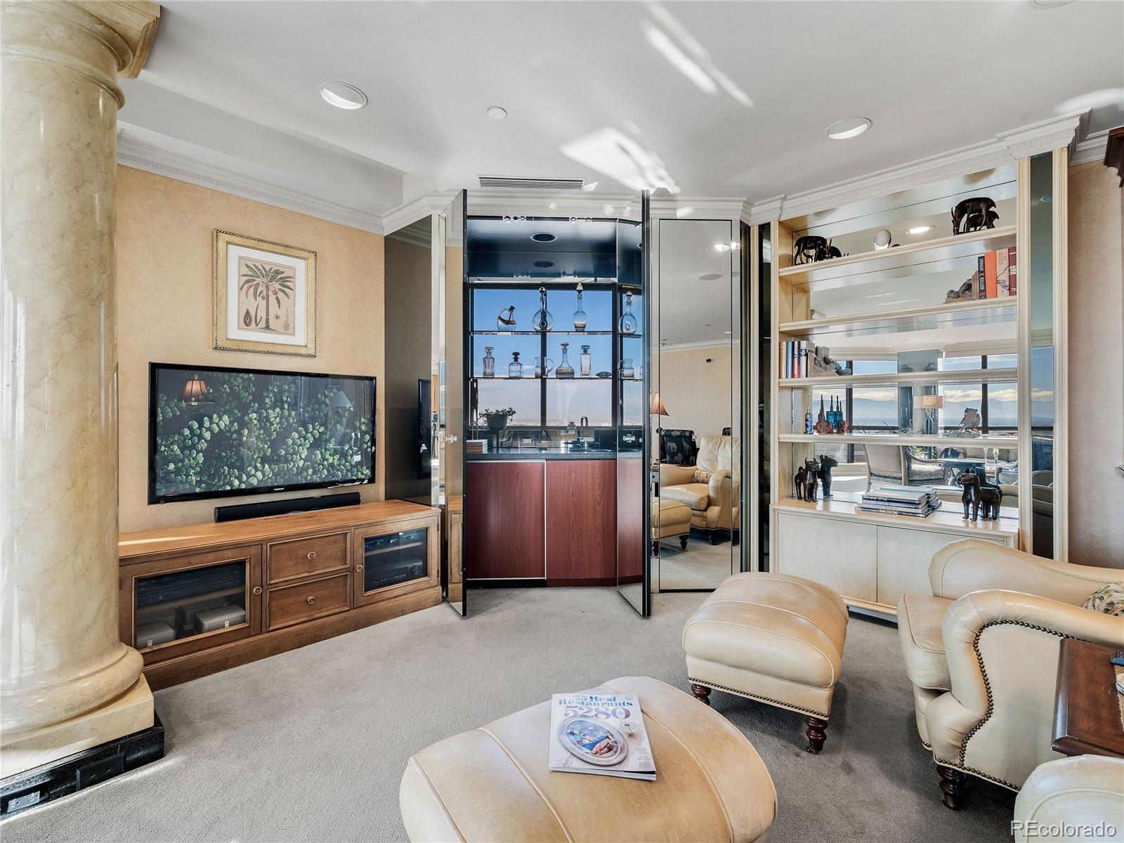 1299 N Gilpin Street Unit: 18