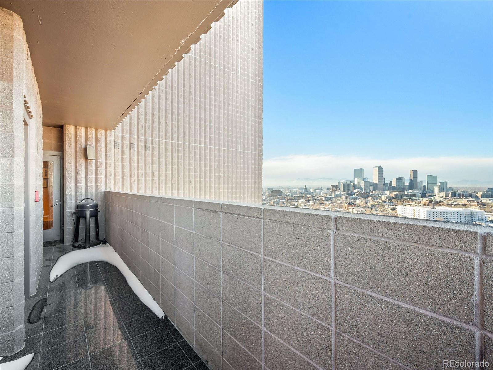 1299 N Gilpin Street Unit: 18