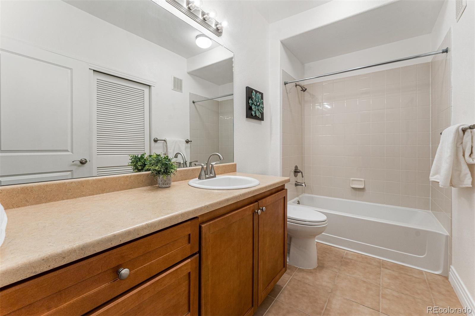 9059 E Panorama Circle Unit: B-110