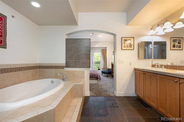 1705 Gaylord Street Unit: 307
