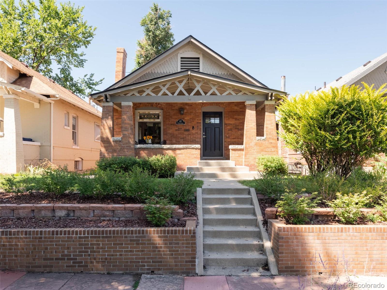 137 N Pennsylvania Street
