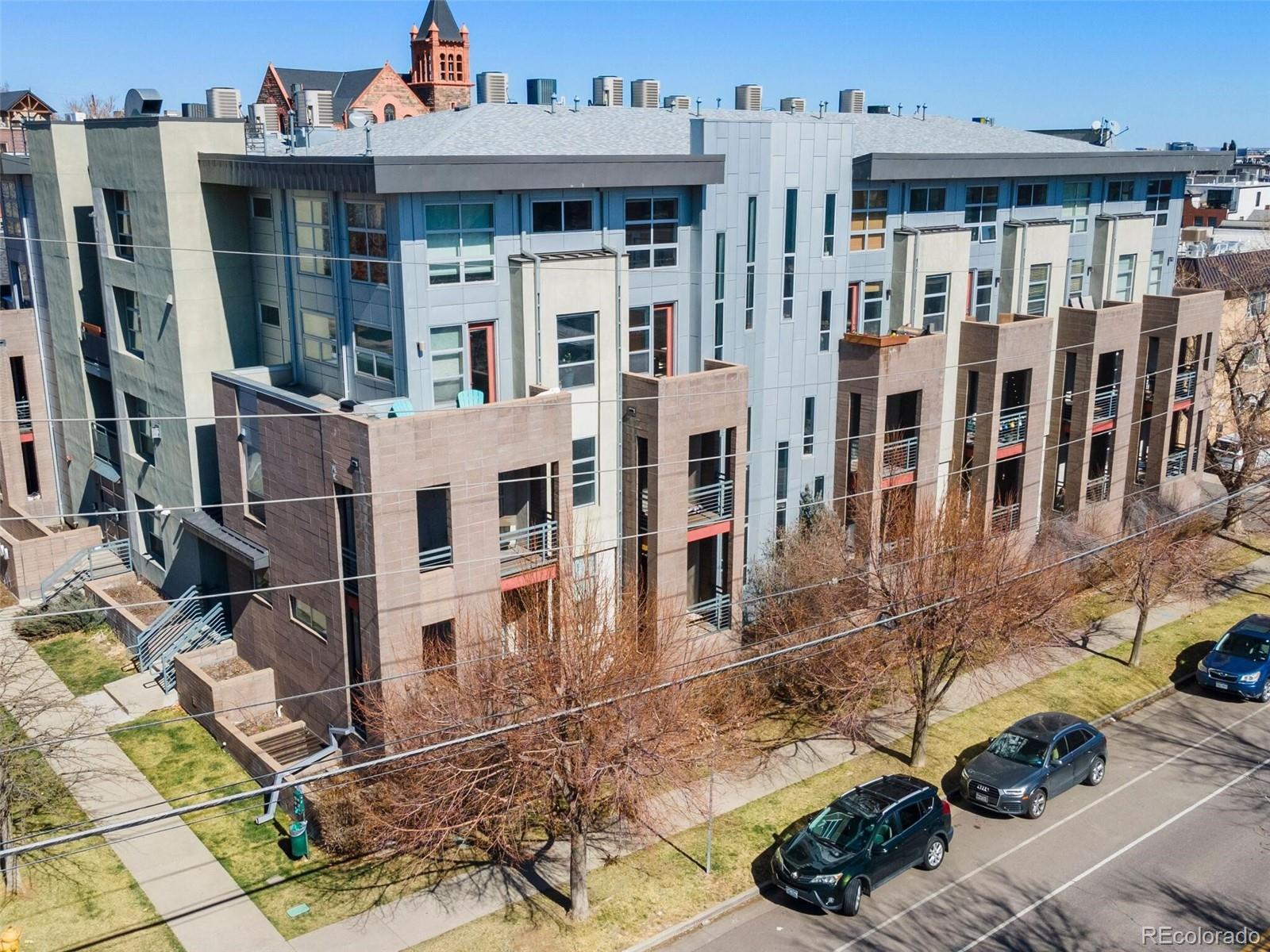 2900 Wyandot Street Unit: 302
