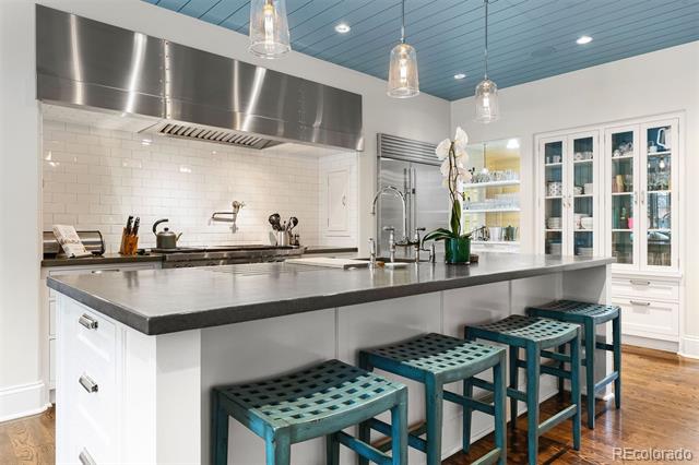 580 Race Street Unit: "L"