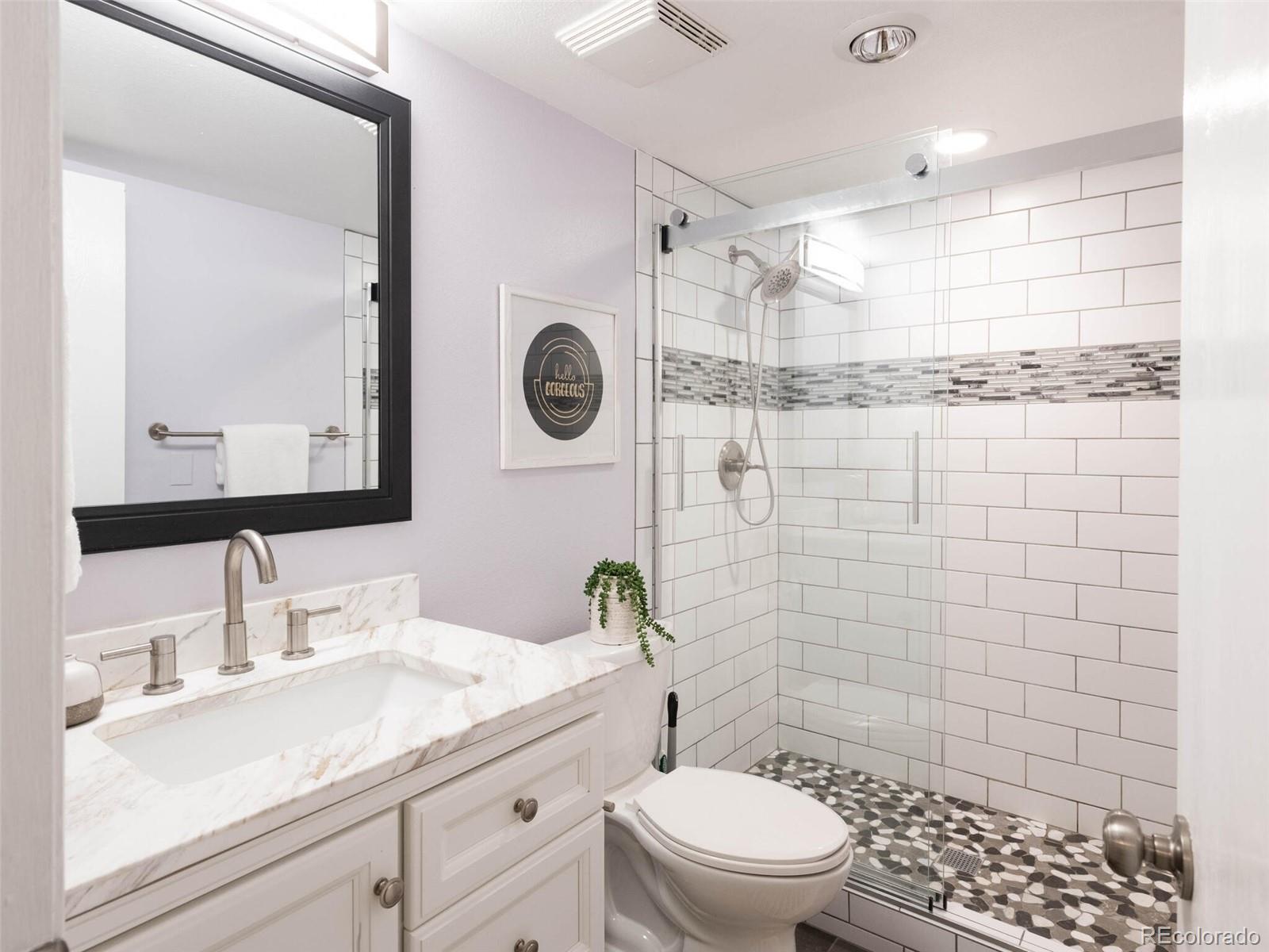 540 S Forest Street Unit: 10-102