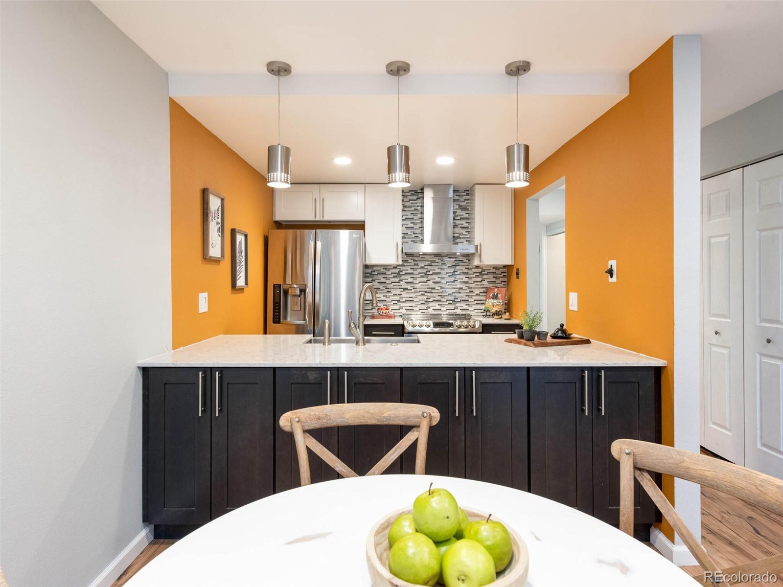 540 S Forest Street Unit: 10-102
