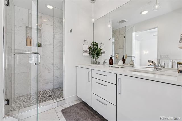 3036 Wilson Court Unit: 5