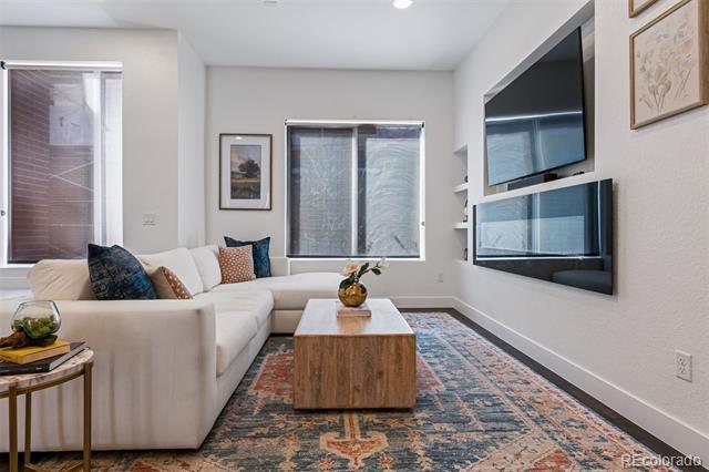 3036 Wilson Court Unit: 5