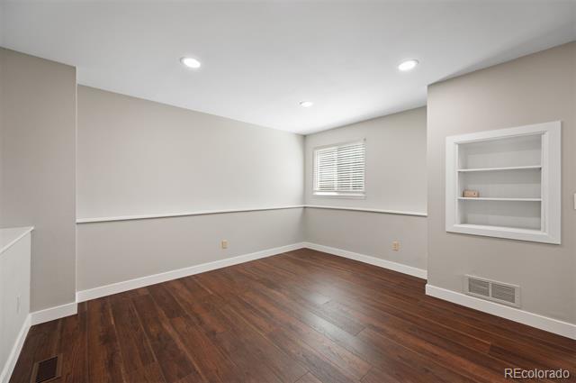 13328 Ash Circle
