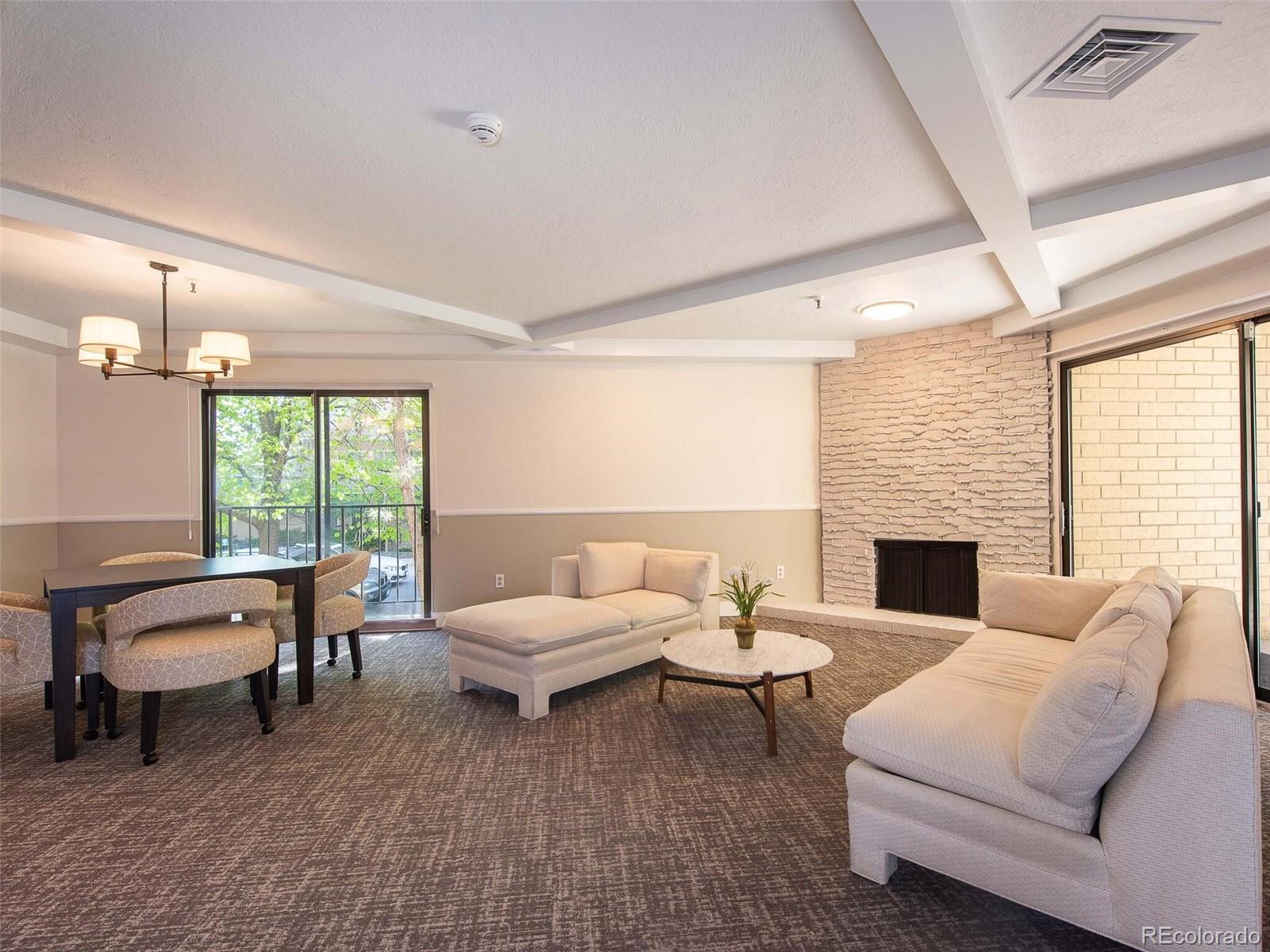 800 Pearl Street Unit: 1107